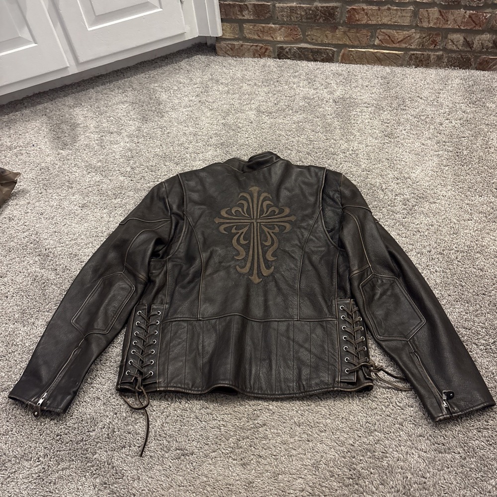 Vintage Wilsons Motorcycle Biker Leather Jacket Size Large Strings BACK HIT RARE